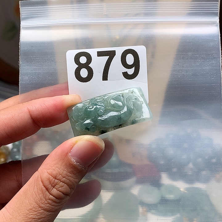 翡翠颈饰未镶嵌紫**主翡翠
