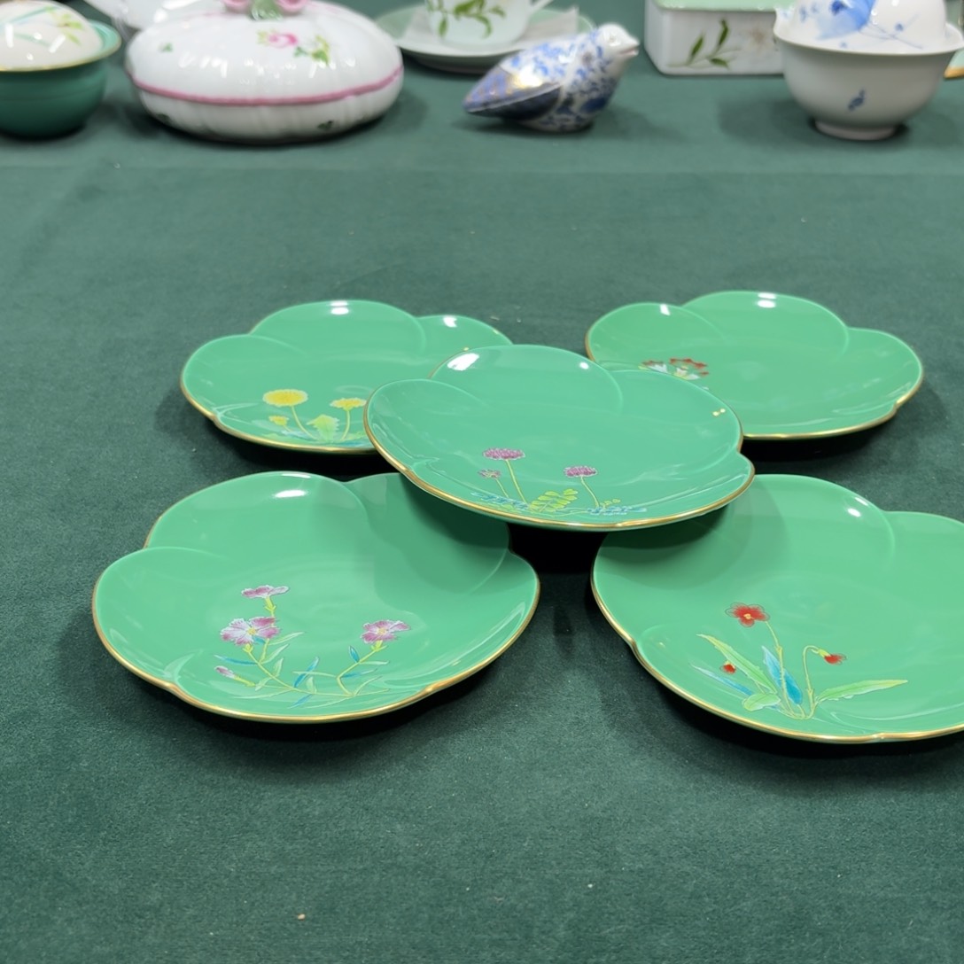 摆件全是大漂亮瓷器啊美美哒