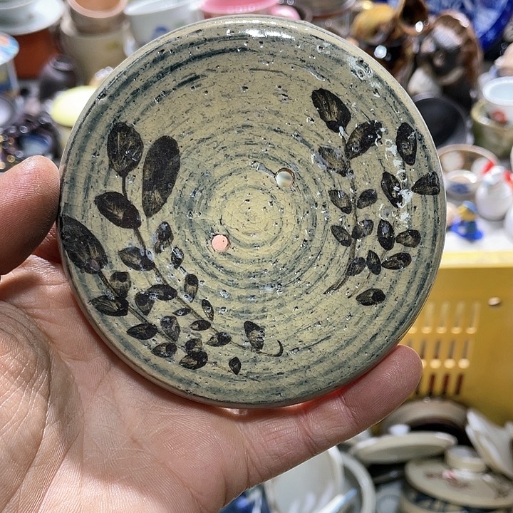 瓷片在你身边的人是你自己也