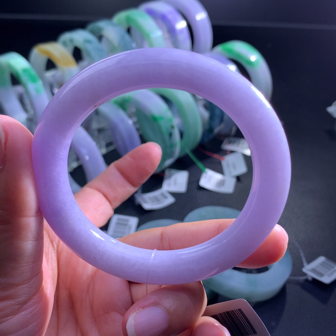 定制翡翠未镶嵌翡翠手镯