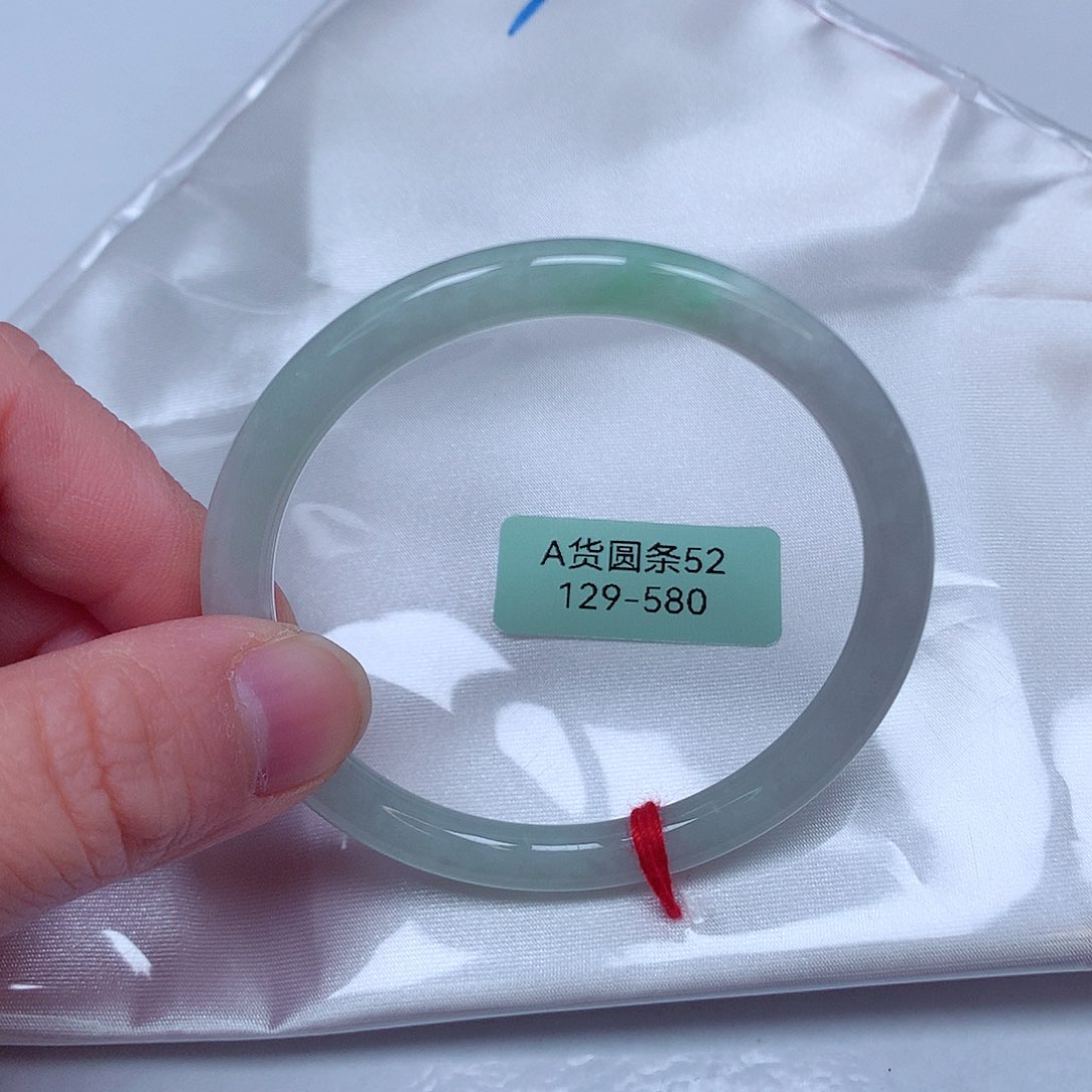 翡翠手镯未镶嵌129号