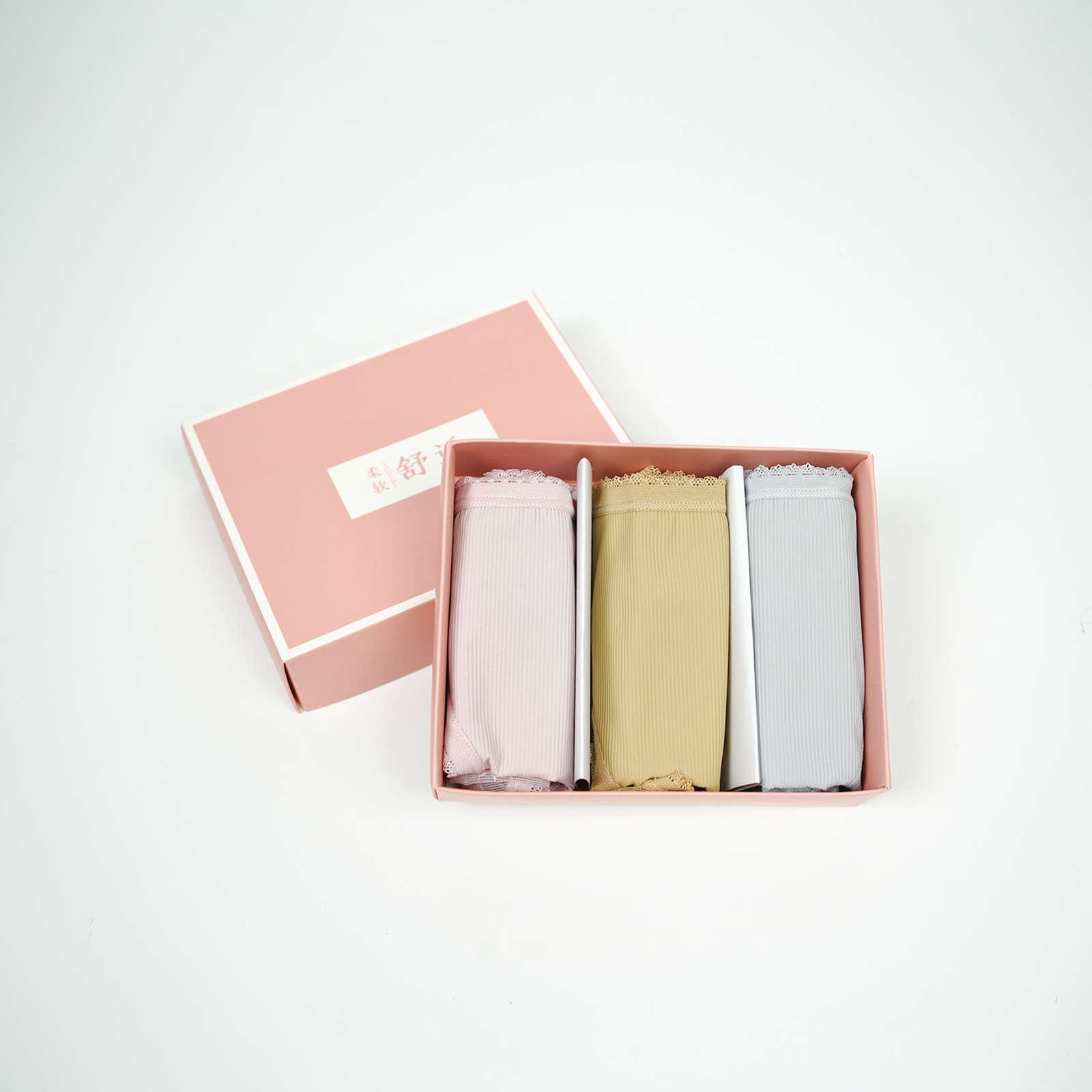 【星想事成】性感蕾丝简约底裤时尚舒适薄款蕾丝高弹