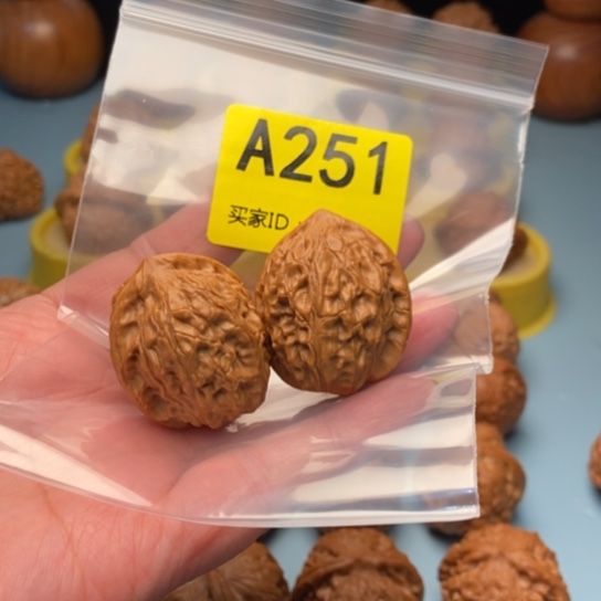 炙***热文玩核桃吊坠夜明珠30.5