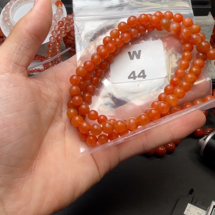 南红玛瑙未镶嵌多样性发货默认微瑕称重7mm