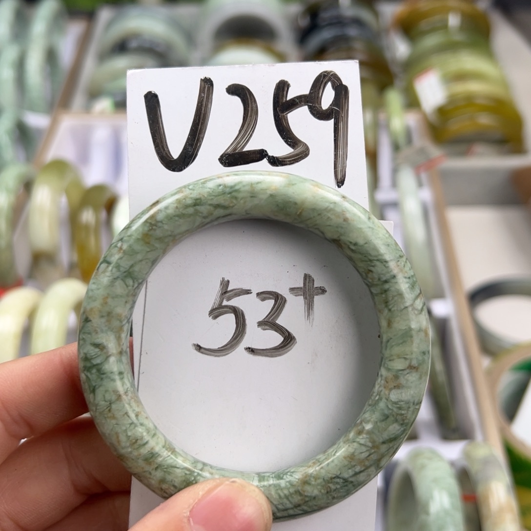 岫玉手镯未镶嵌天然岫玉微瑕