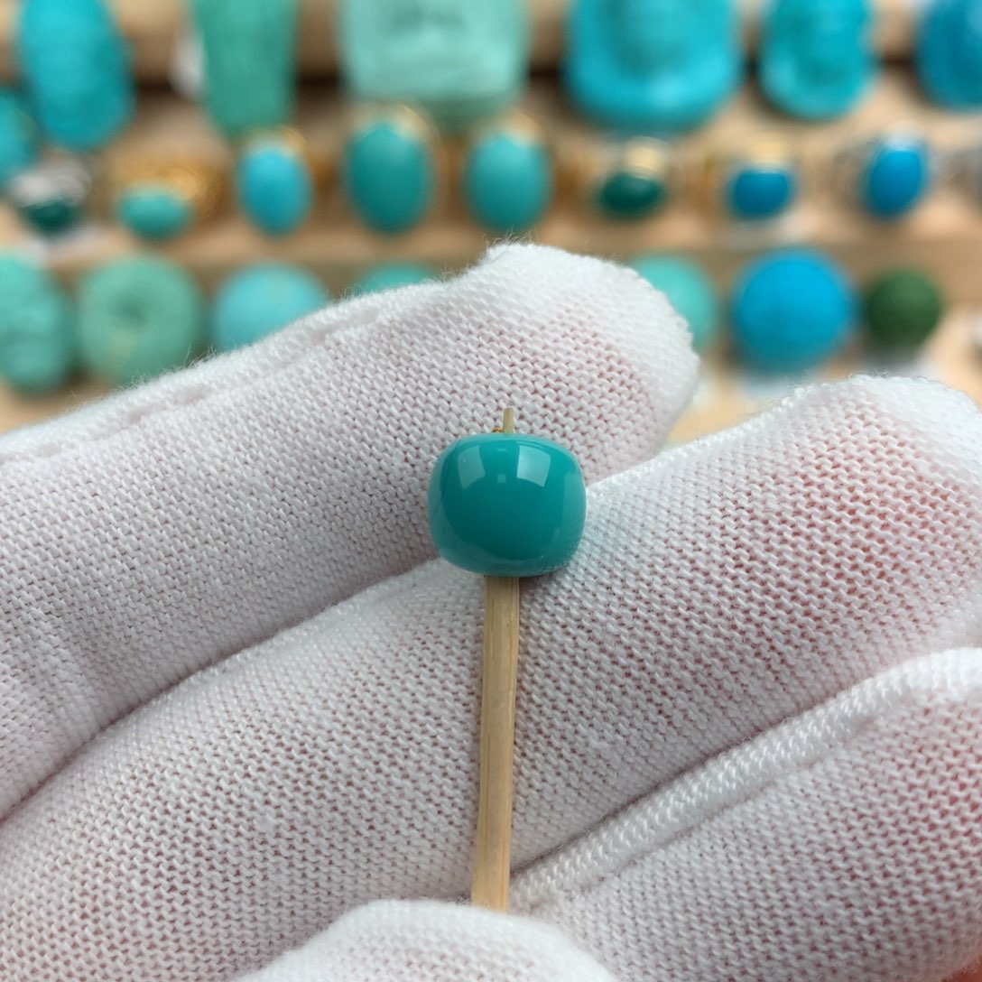 绿松石配饰未镶嵌8.3-7.3mm
