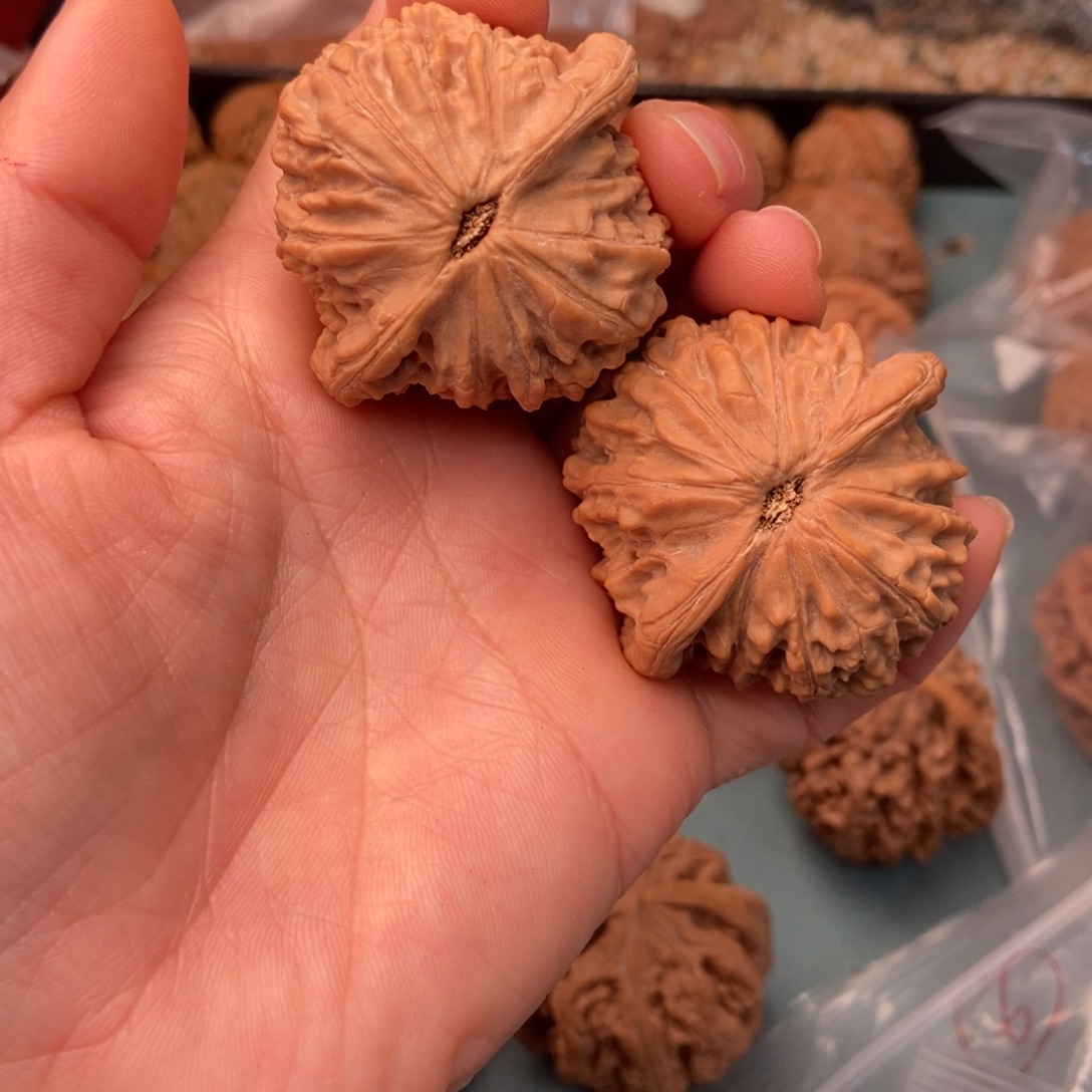 把件文玩核桃罗家沟1