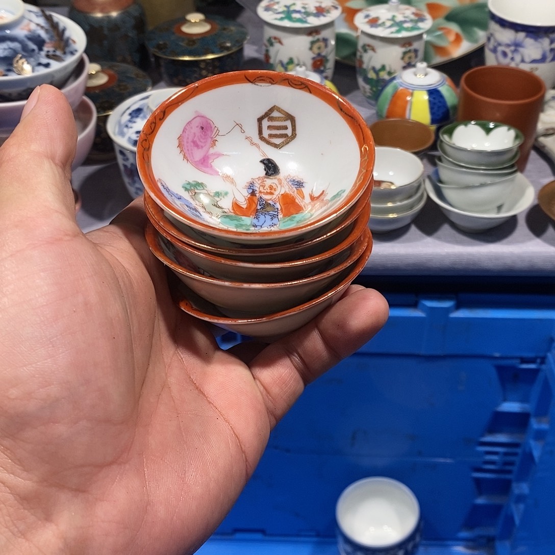 颖***儿茶盏哈哈哈我也觉得是这样