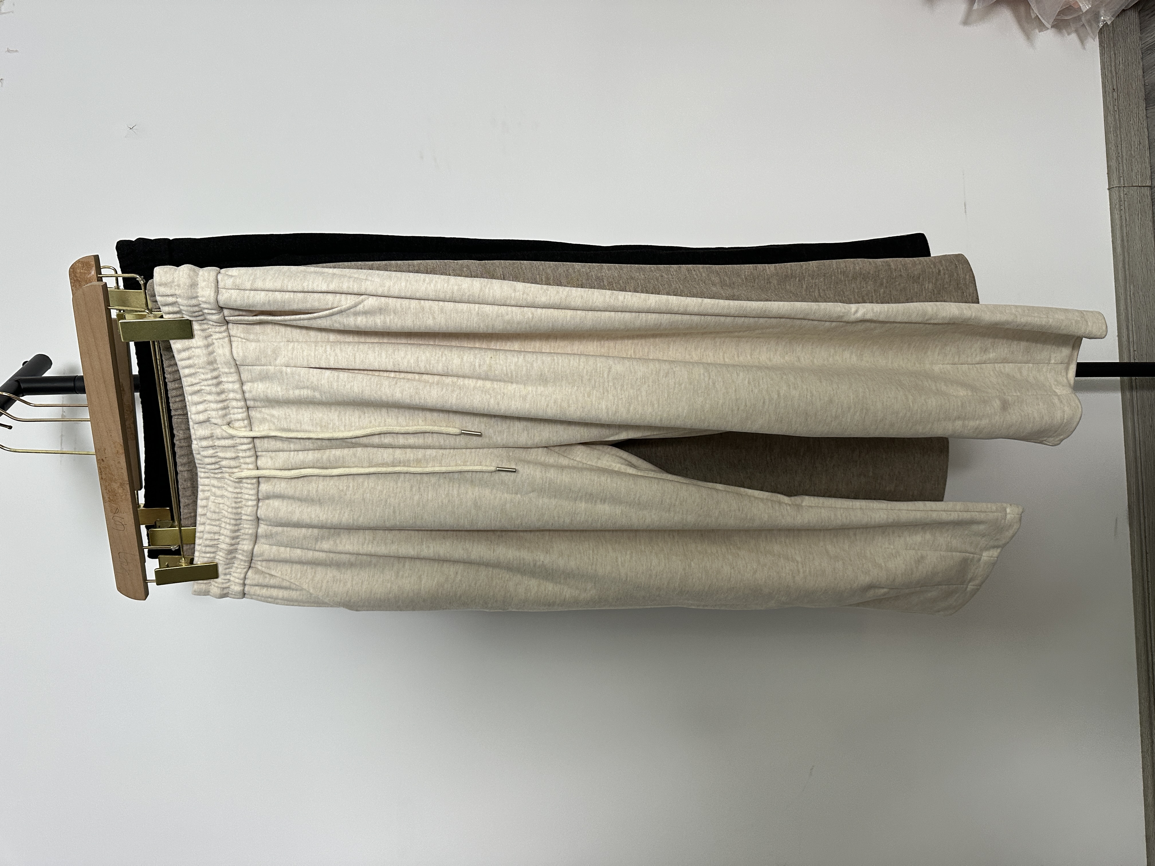 680 YIKE 秋季 设计感 高品 奶奶裤 