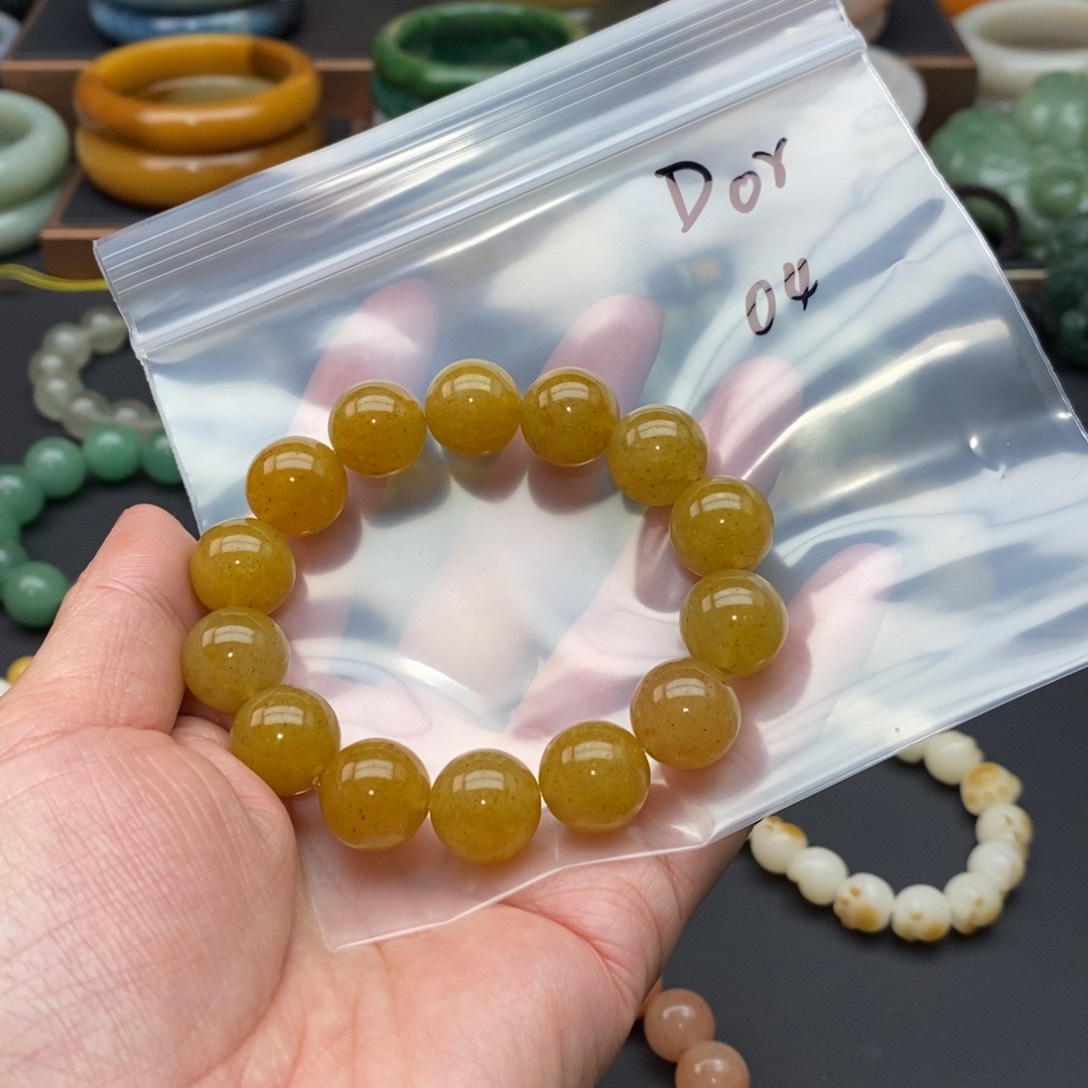 石英质玉手链1.4未镶嵌D****?