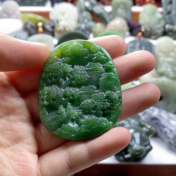 和田玉颈饰未镶嵌