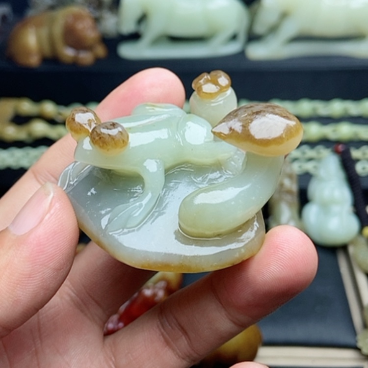 【闪购商品】和田玉颈饰未镶嵌