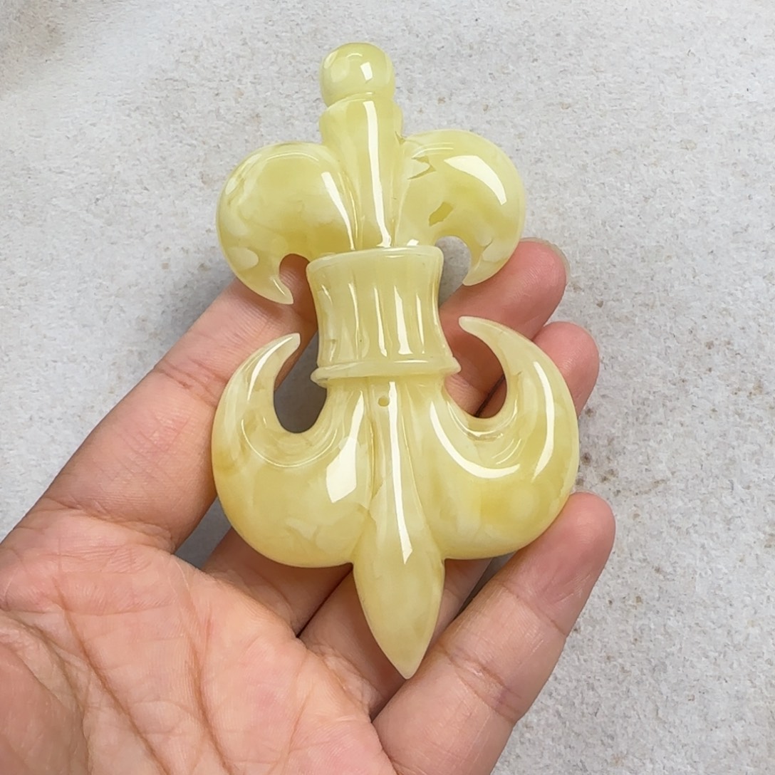 蜜蜡未镶嵌珠宝奇石