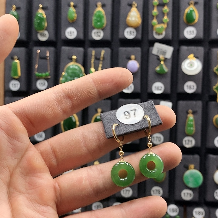 和田玉耳饰18K金镶嵌