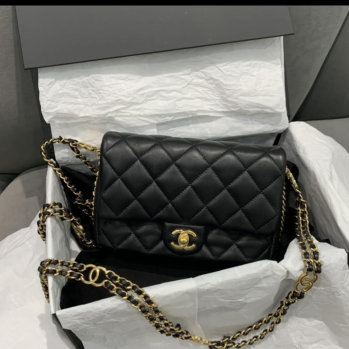 99新 Chanel/香奈儿 黑金双链cf大mini单肩包/DT100