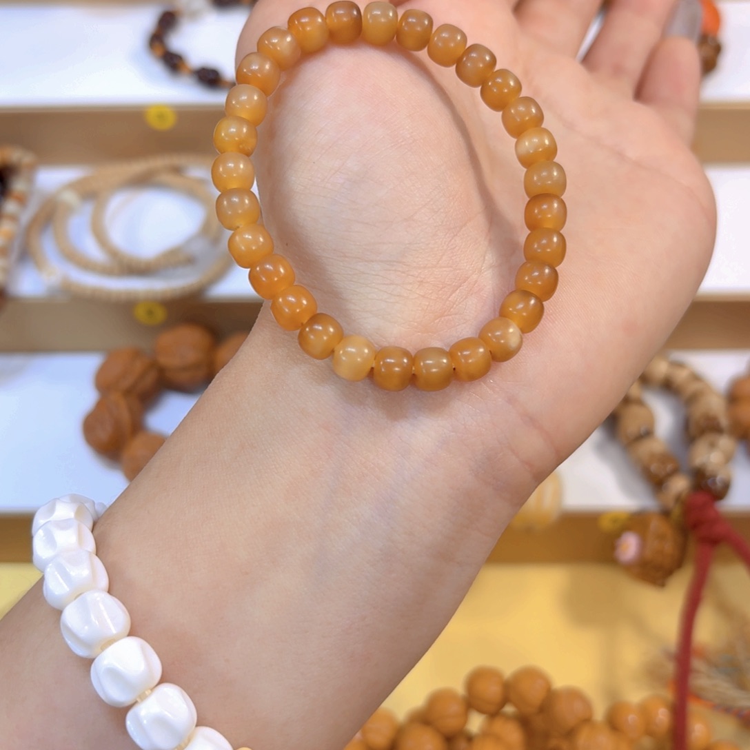 星月菩提吊坠龙脊玉华老型