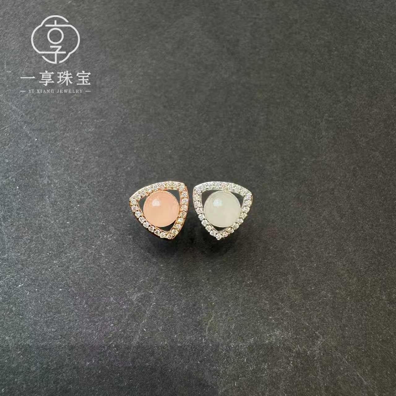 1117k【111412】和田玉耳饰多样发一