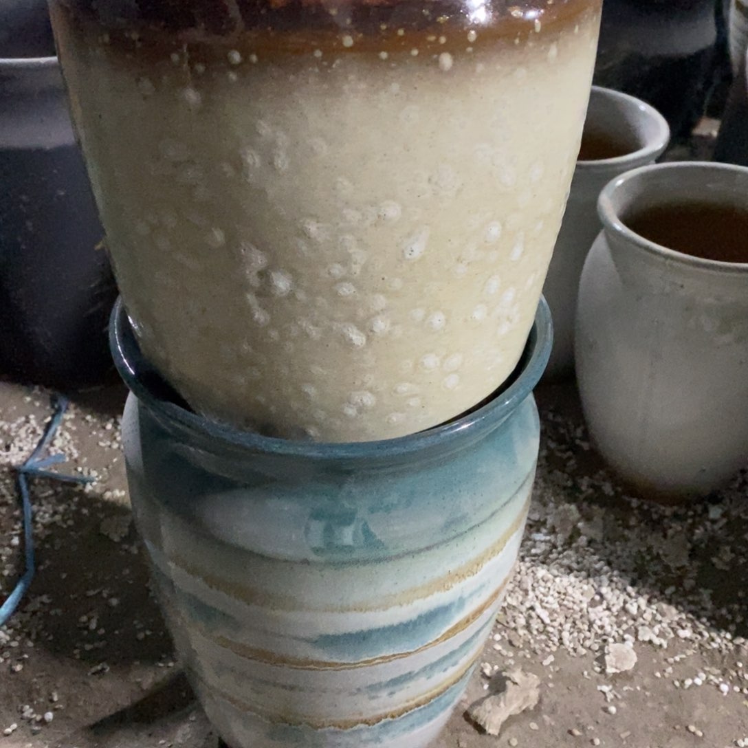 红陶微瑕16-23两个