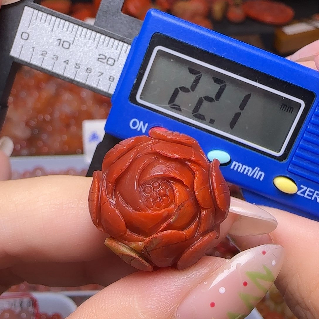 南红玛瑙未镶嵌颈饰