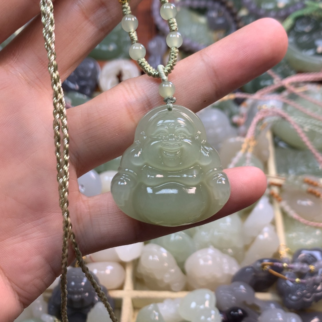 【闪购商品】颈饰未镶嵌和田玉