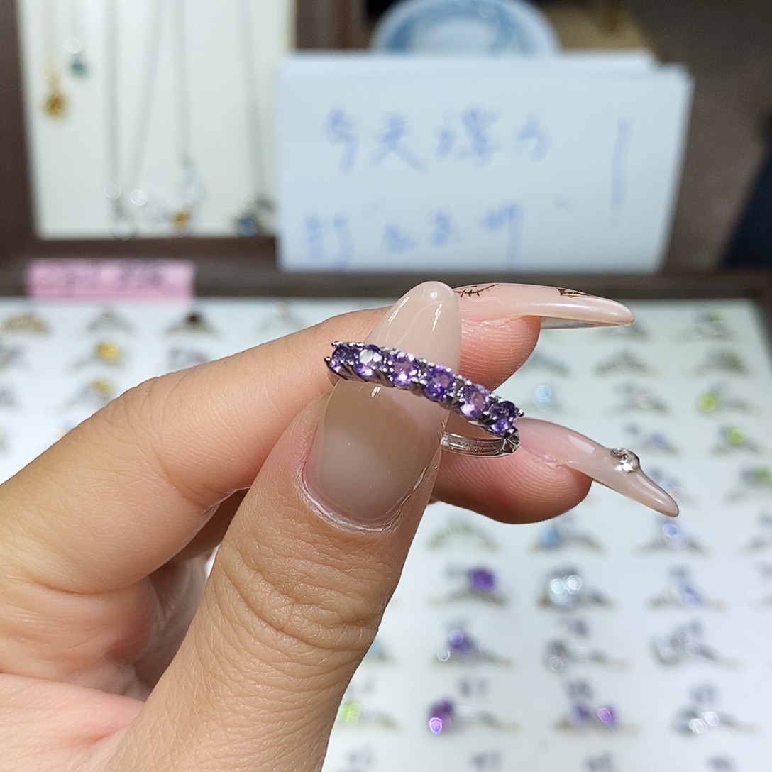 慧***子水晶戒指银S925镶嵌