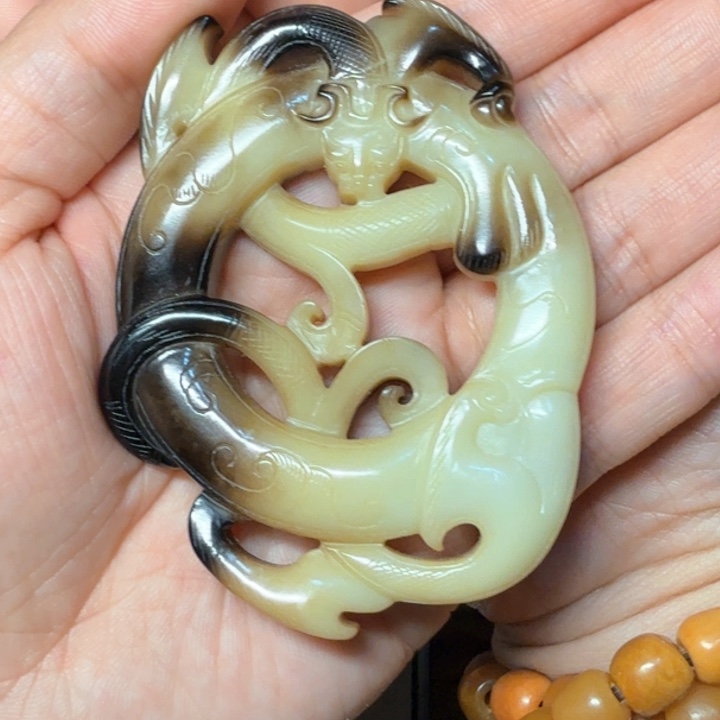 和田玉（糖玉）把件未镶嵌蓟****炖