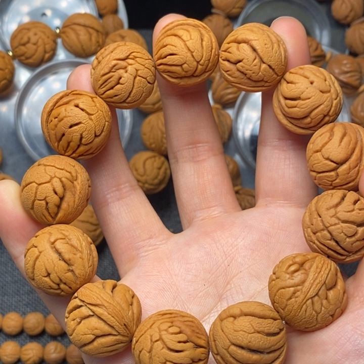 桃核吊坠秦岭山野生桃核