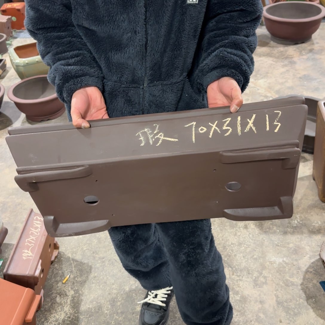 紫砂花盆呜呜呜呜