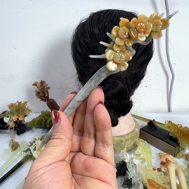 蛇纹石玉发饰未镶嵌芳*