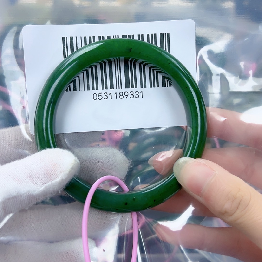 和田玉（碧玉）手镯未镶嵌61