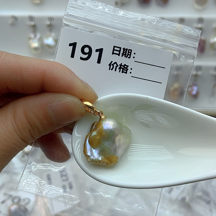 淡水珍珠颈饰未镶嵌