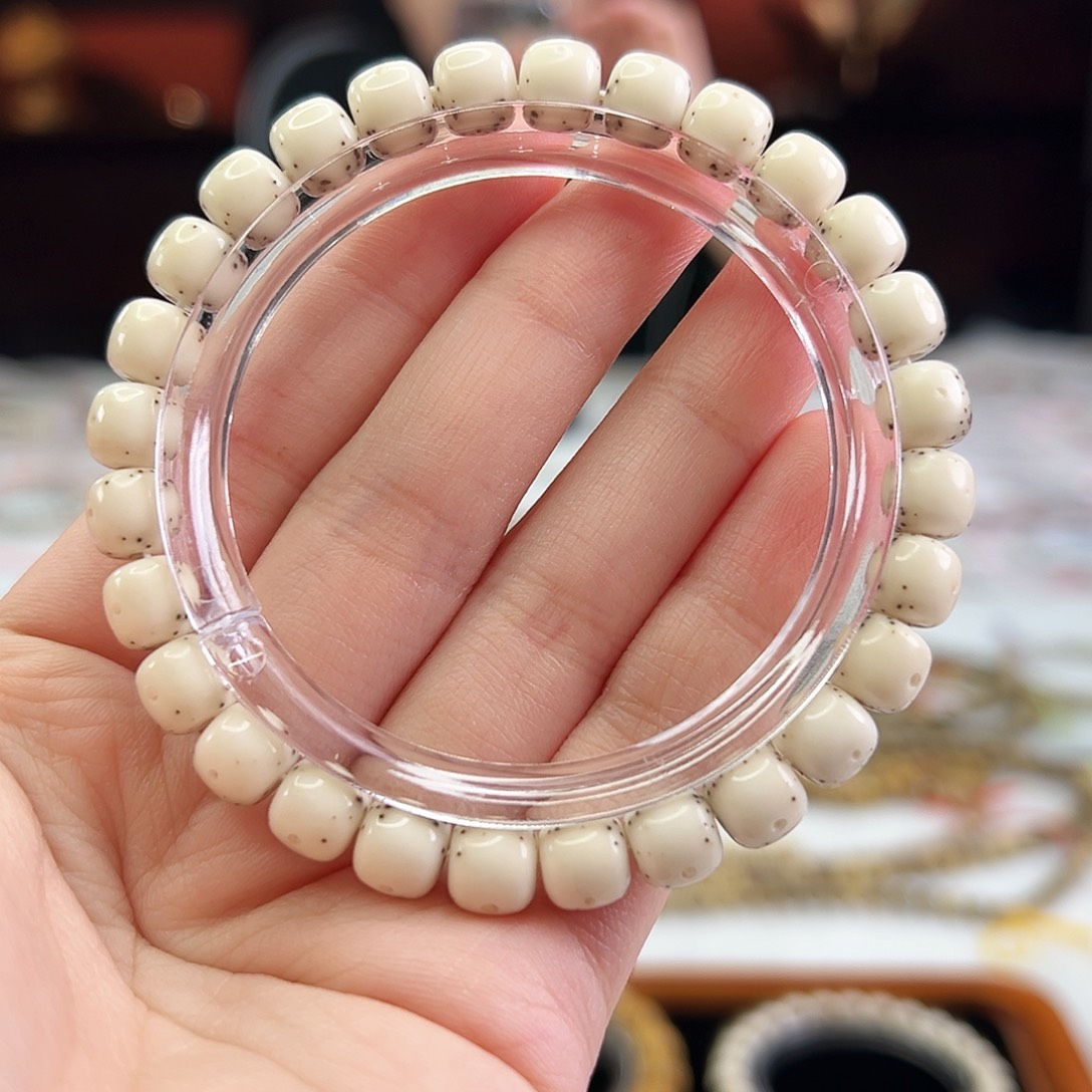 手串星月菩提Fqh8*7全玉化骨瓷白 大光头贯穿通体留白 颗粒星