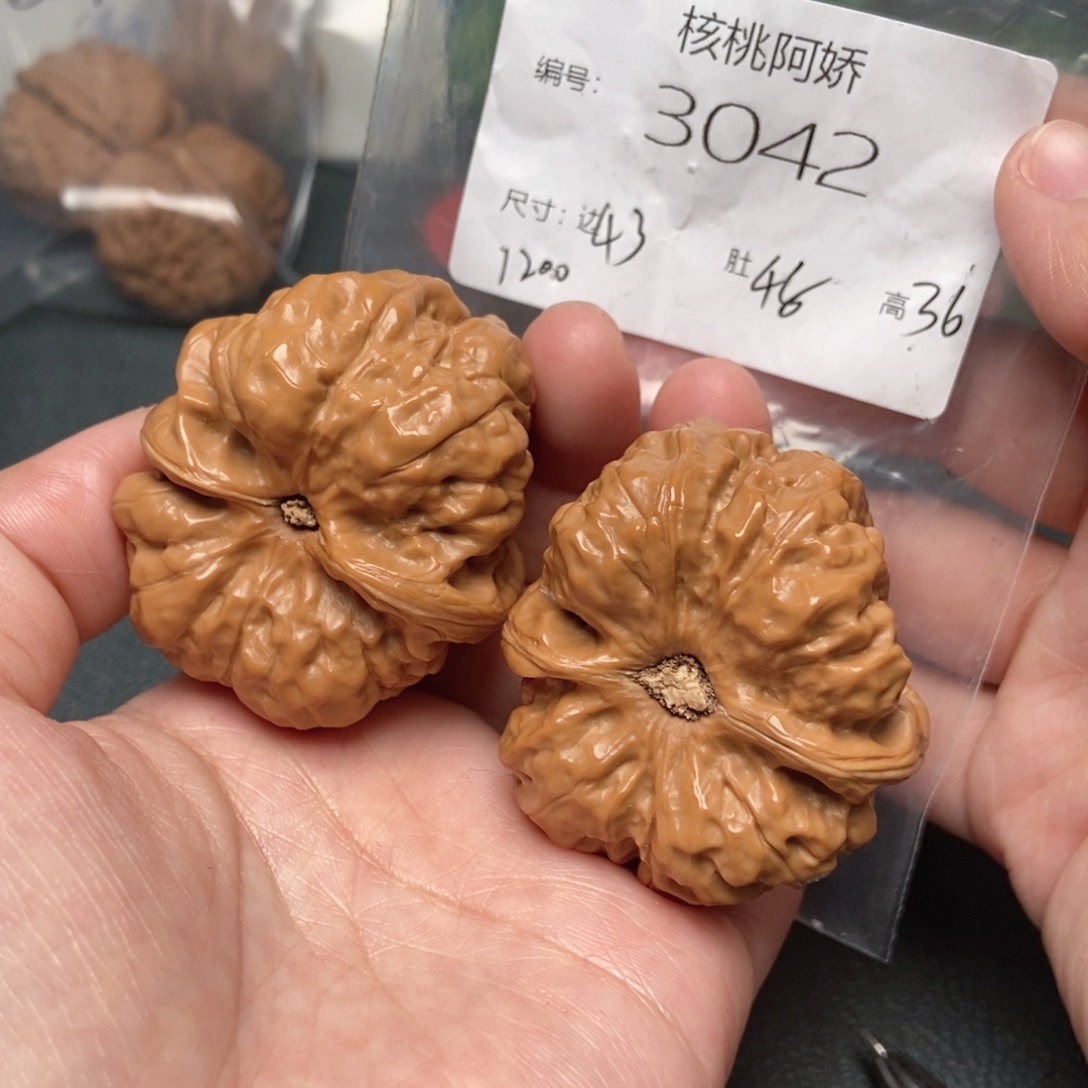 文玩核桃把件蛤蟆