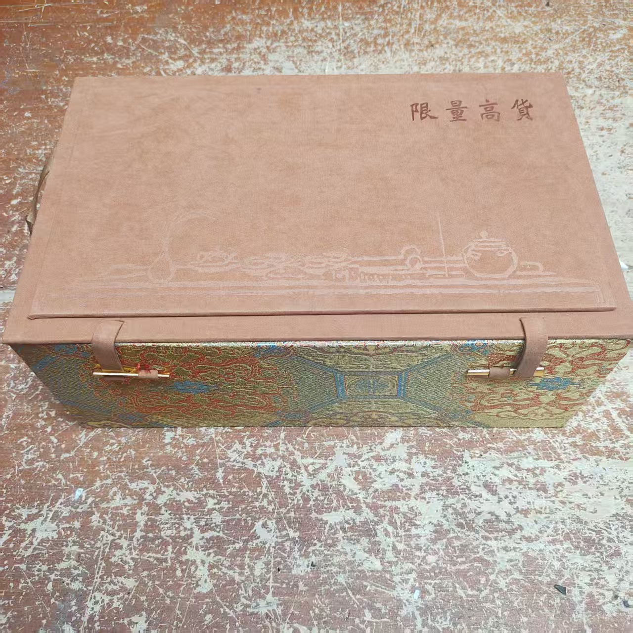 【闪购商品】@@@@@@@@@@@@@@@@@@@@紫砂一壶四杯（不带图中礼盒）