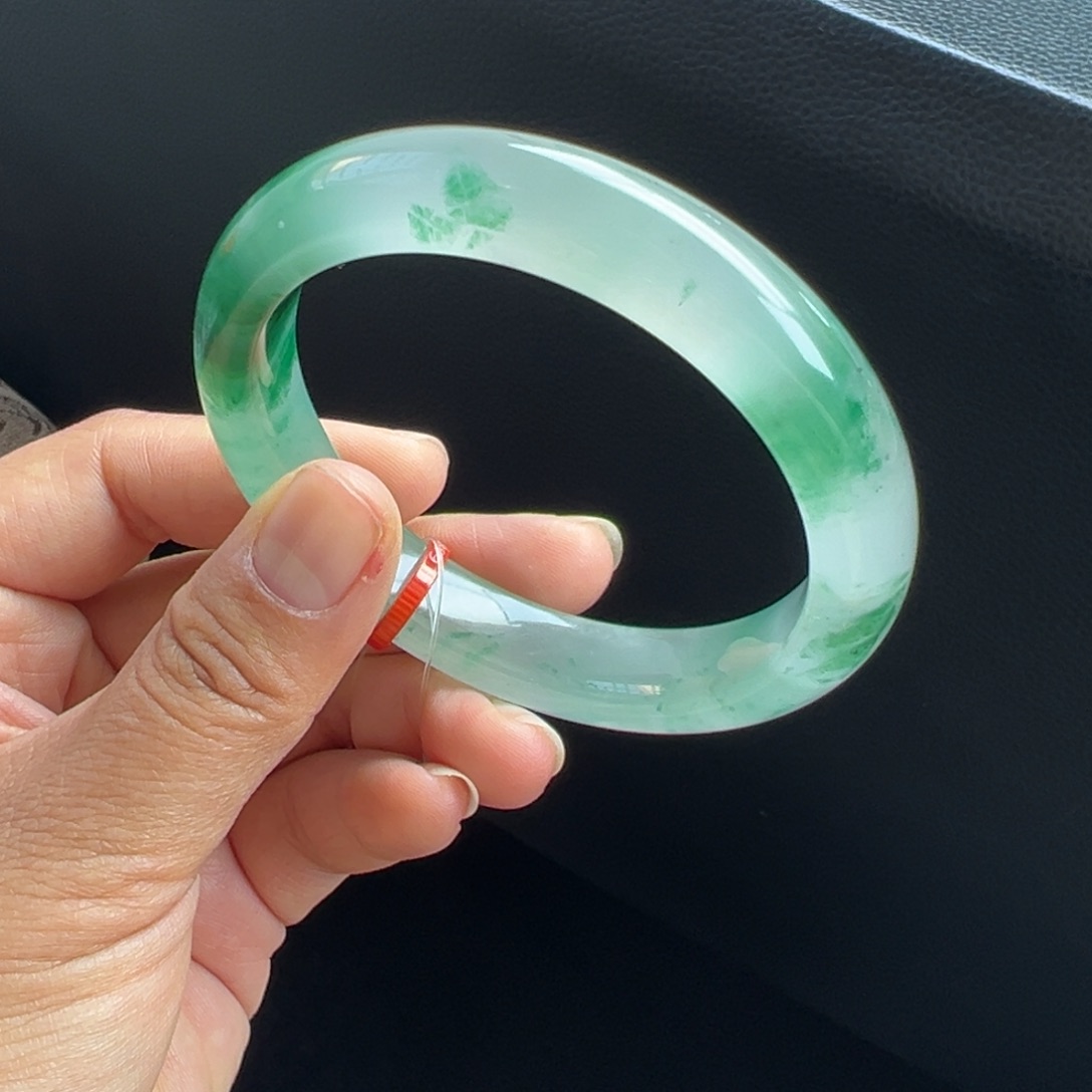 石英质玉未镶嵌手镯非洲翠5758