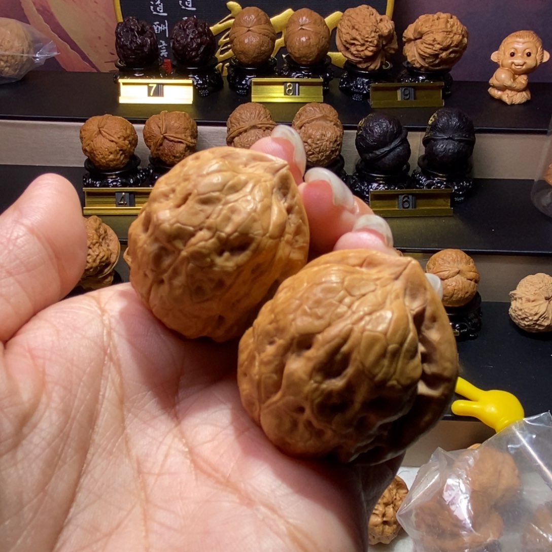 文玩核桃把件粗筋疙瘩包36尺