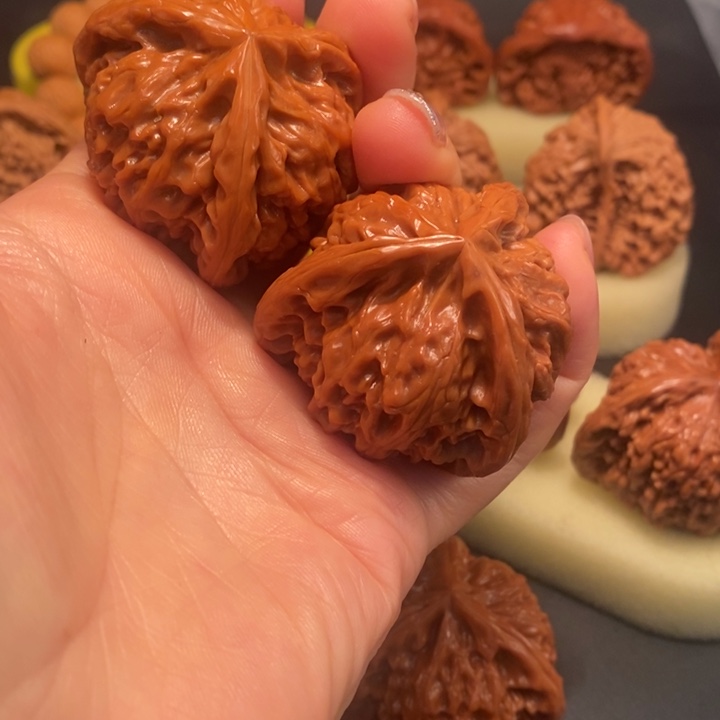 【闪购商品】文玩核桃吊坠沉*工艺