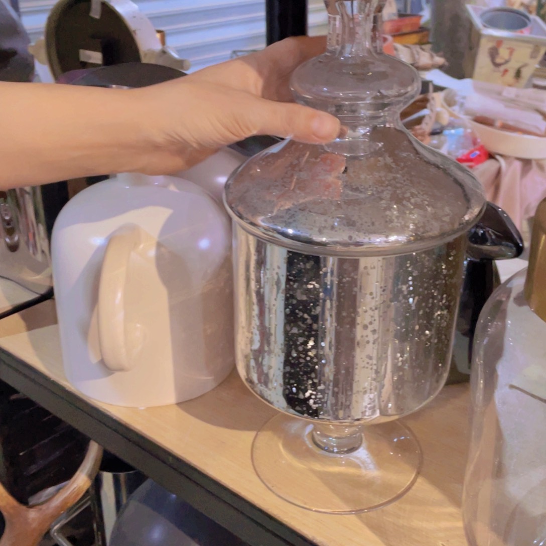 陶瓷花瓶，部分微瑕