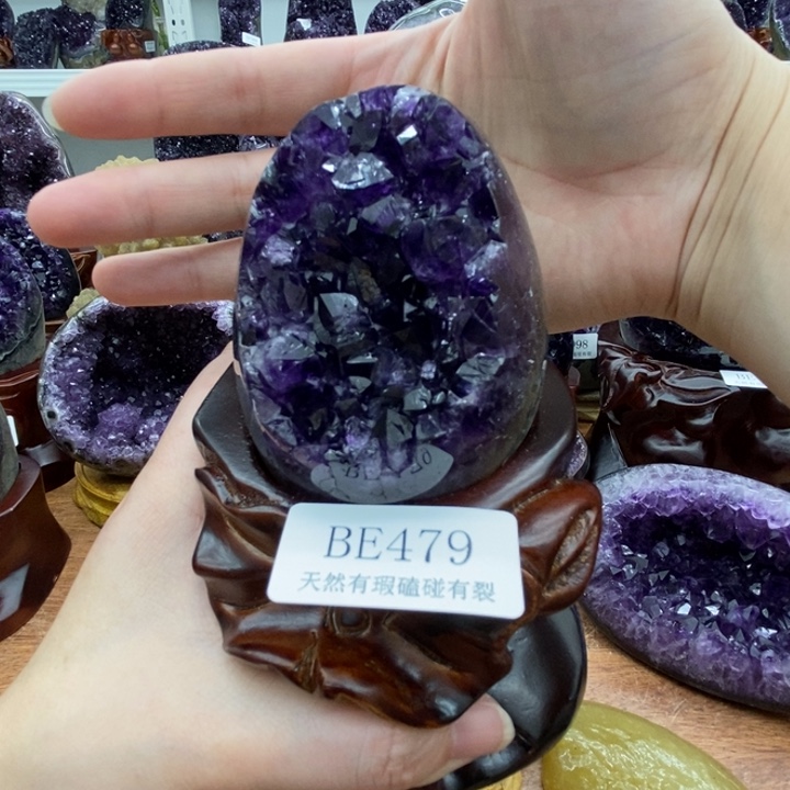 紫晶大型摆件（非配饰）未镶嵌