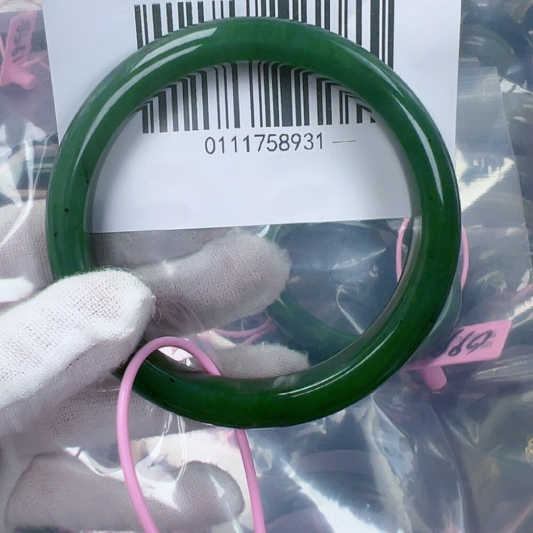 和田玉（碧玉）手镯未镶嵌6364