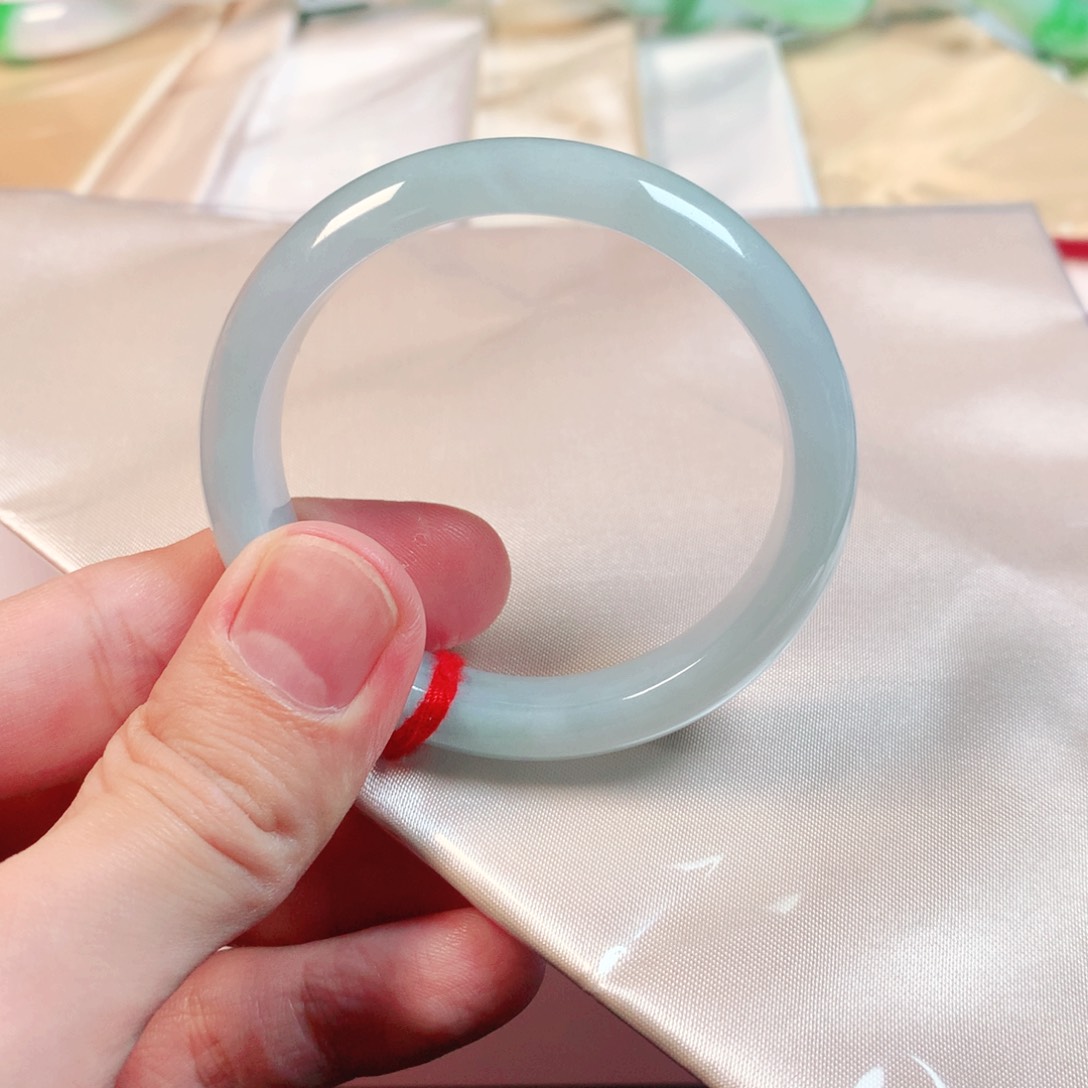 翡翠手镯未镶嵌翡翠手镯1406