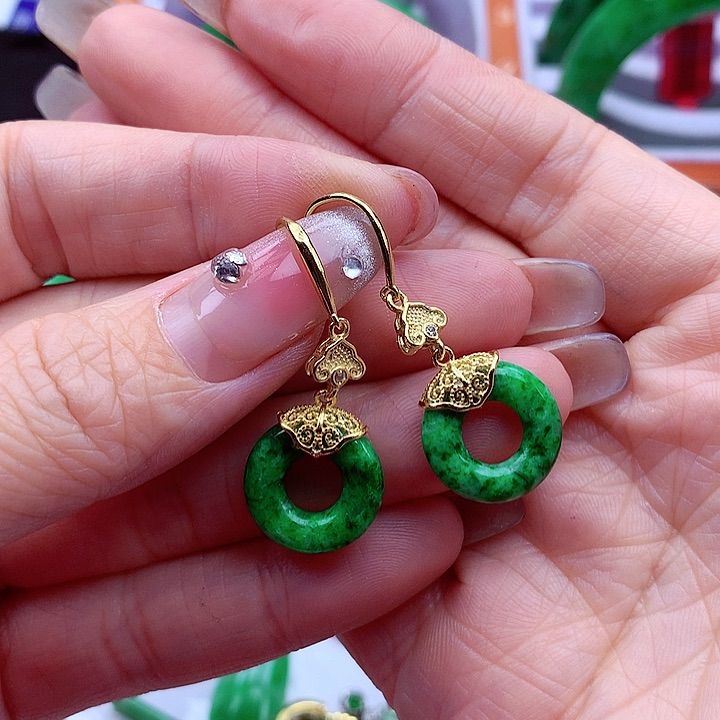 翡翠颈饰银S925镶嵌翡翠