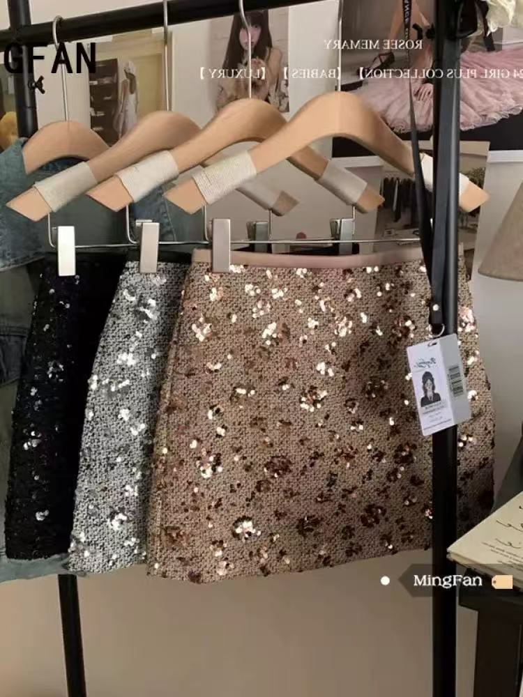 韩系温柔风亮片短裙2025年秋冬季新款重工包臀裙高腰a字裙子