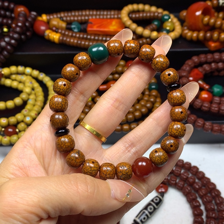 星月菩提吊坠菩提