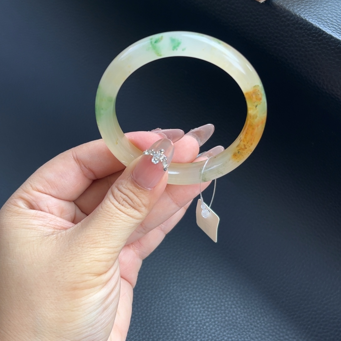 石英质玉未镶嵌手镯55