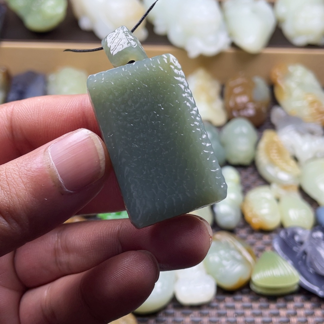 和田玉挂件未镶嵌