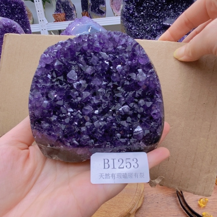 未镶嵌紫晶大型摆件（非配饰）