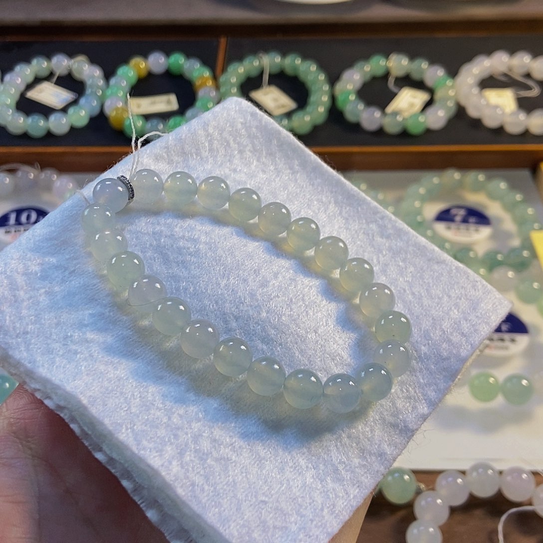 定制翡翠未镶嵌翡翠手串卡8