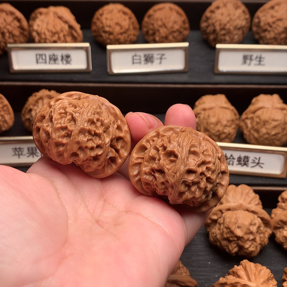 文玩核桃吊坠41号宫灯42
