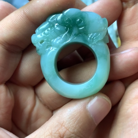 翡翠未镶嵌颈饰天然缅甸翡翠a货